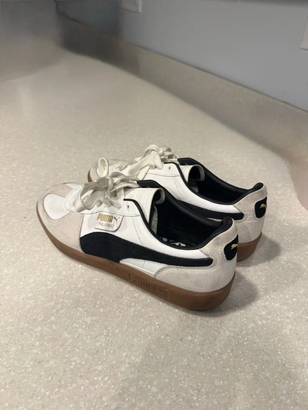 Puma Palermo Mens’s Sneakers in White, Black & Gum